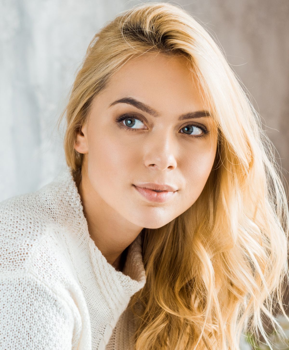 mount pleasant neogen model with blonde hair