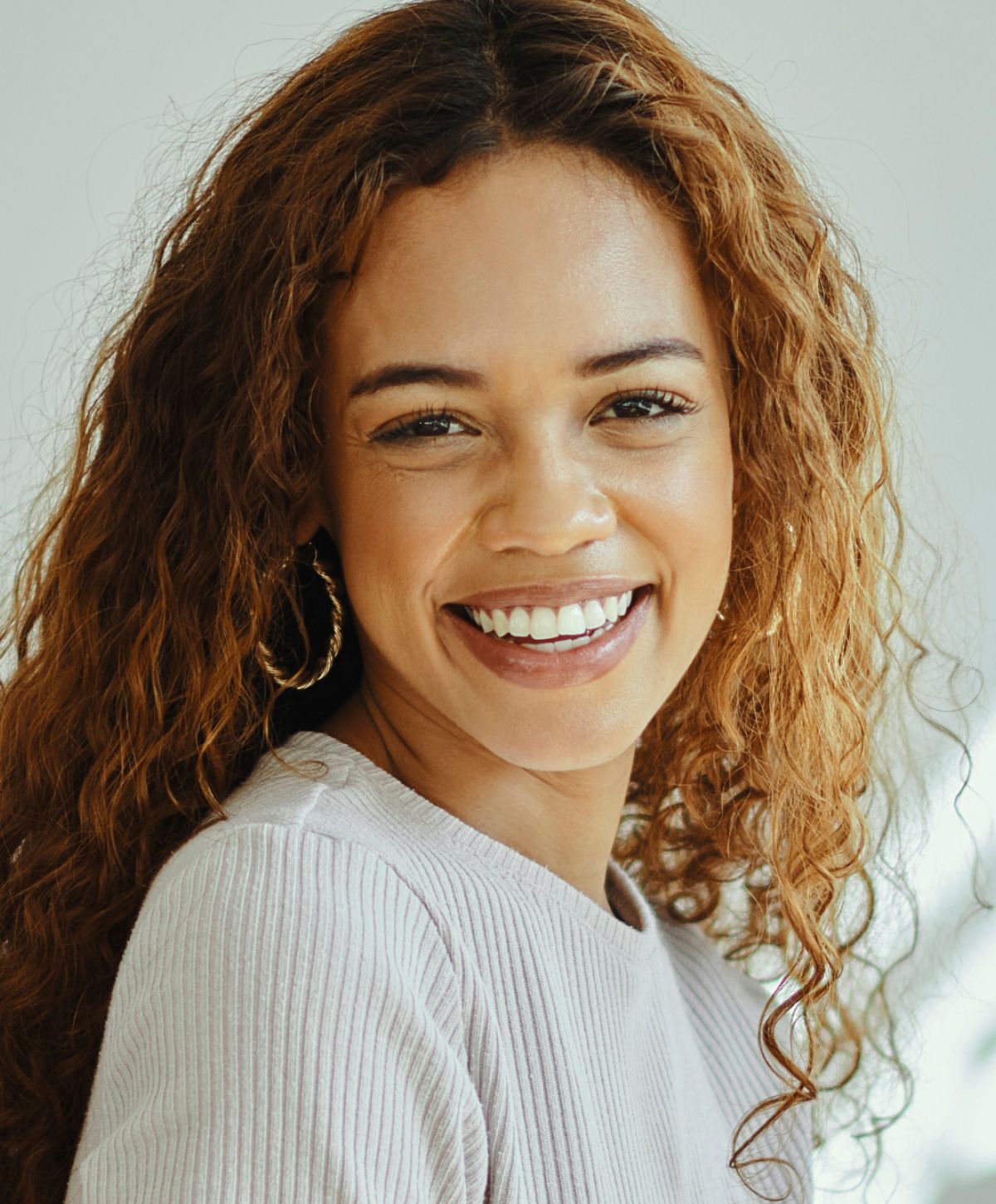 mount pleasant pdo threads model smiling